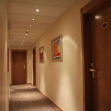 Principe 3* Lisbon